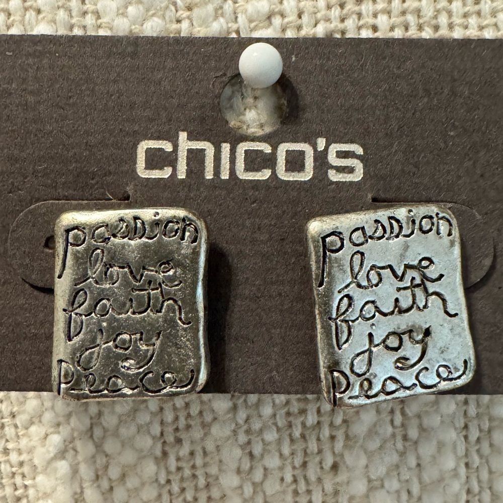 0139-Chico's Silver Inspirational Square Earrings‎